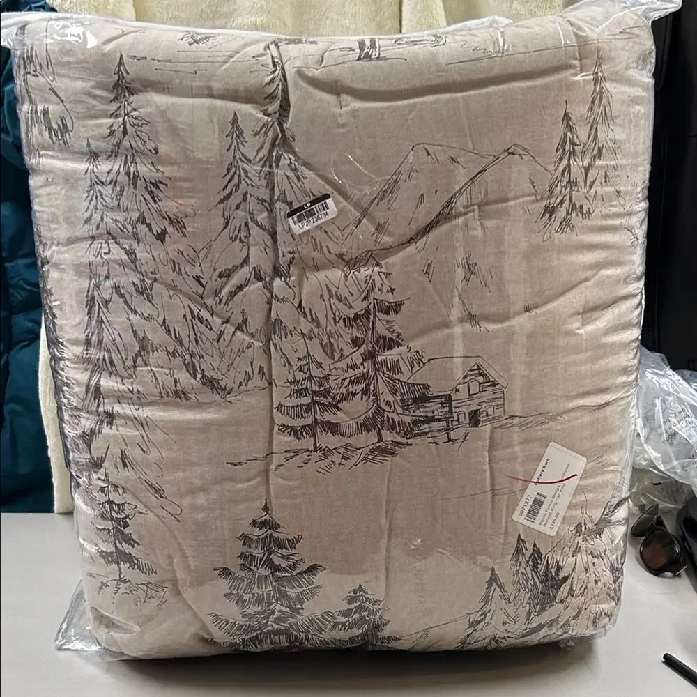 Pottery Barn Rustic Forest Sherpa Comforter King / California King Bedding NEW